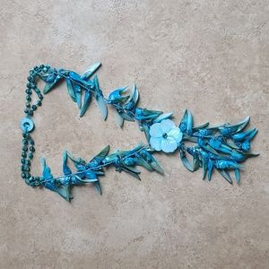 Mother of pearl and shell necklace